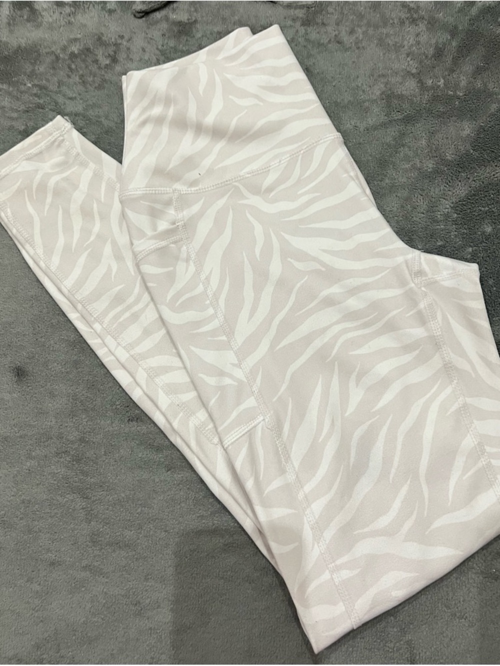 REX High-Waist White Zebra-Print Leggings Size S/P